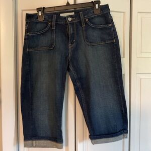 Levi's Blue Ankle Capri jeans